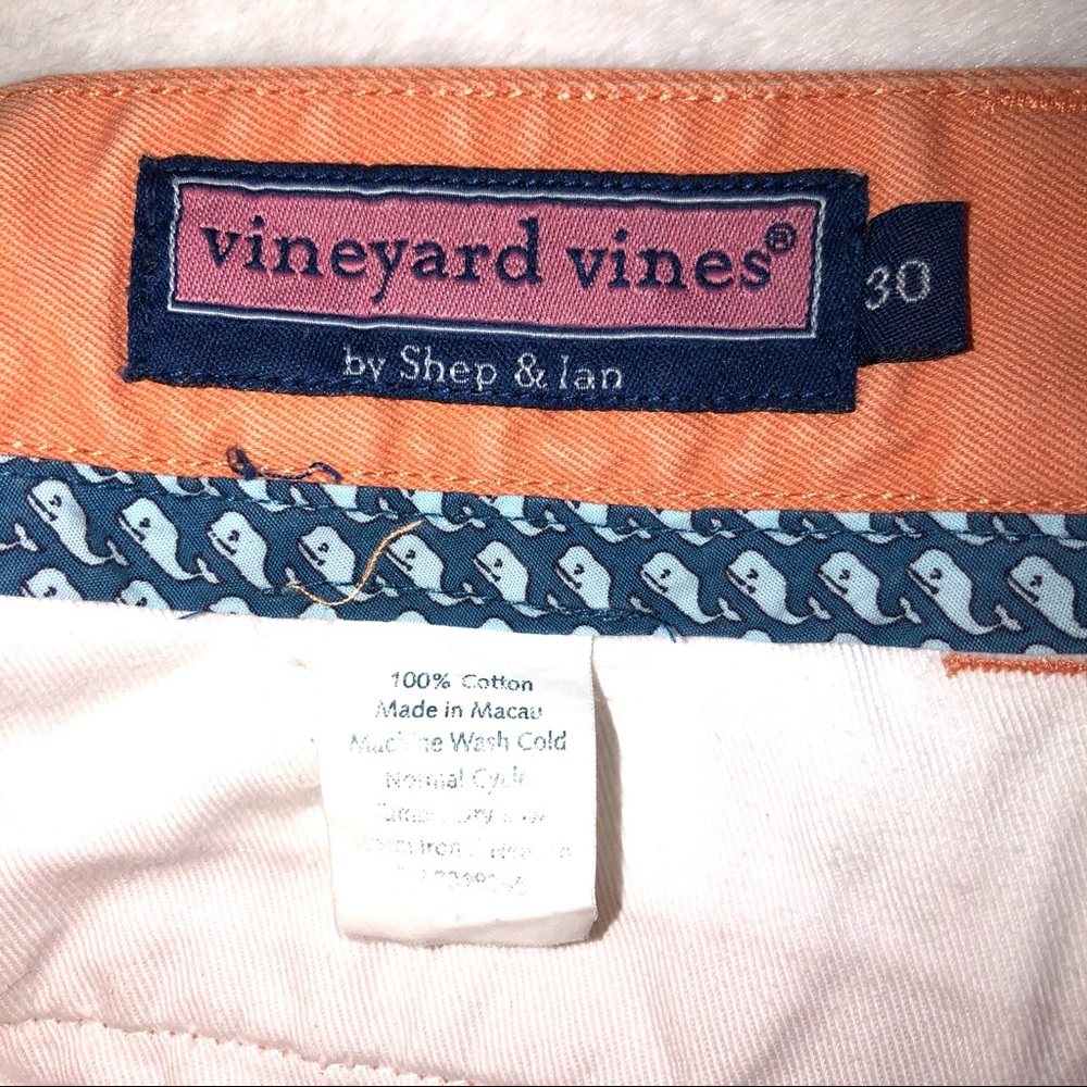 Vineyard Vine men’s Shorts - Picture 5 of 6
